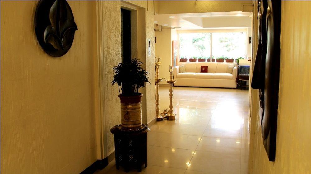 Hotel Samraj Mumbai Bagian luar foto