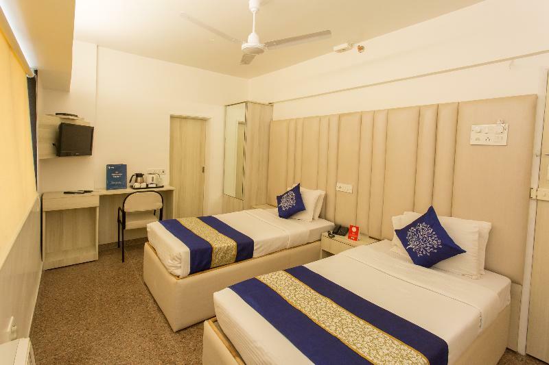 Hotel Samraj Mumbai Bagian luar foto